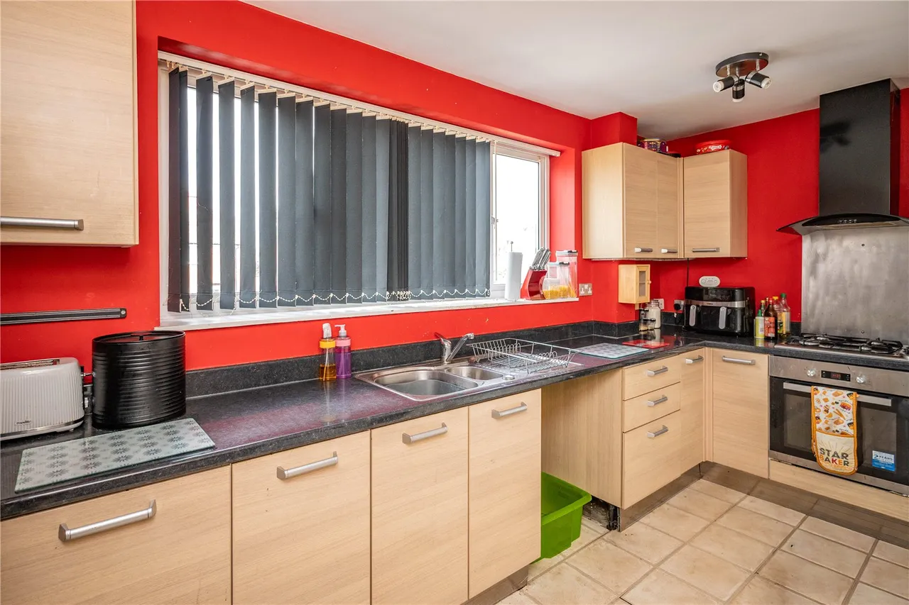 Salwarpe Road, Bromsgrove, Worcestershire, B60 3HP, photo 4