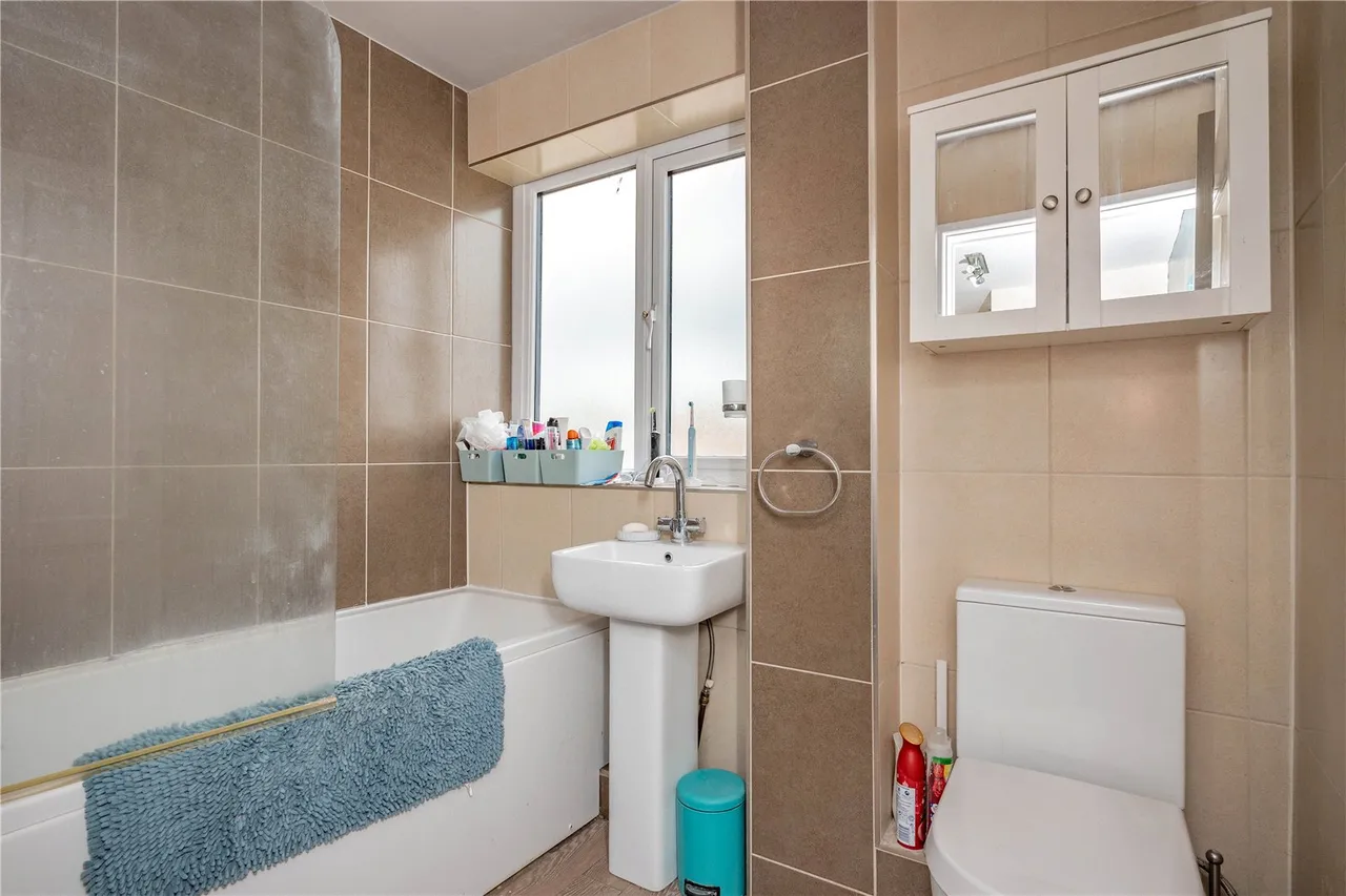 Salwarpe Road, Bromsgrove, Worcestershire, B60 3HP, photo 12