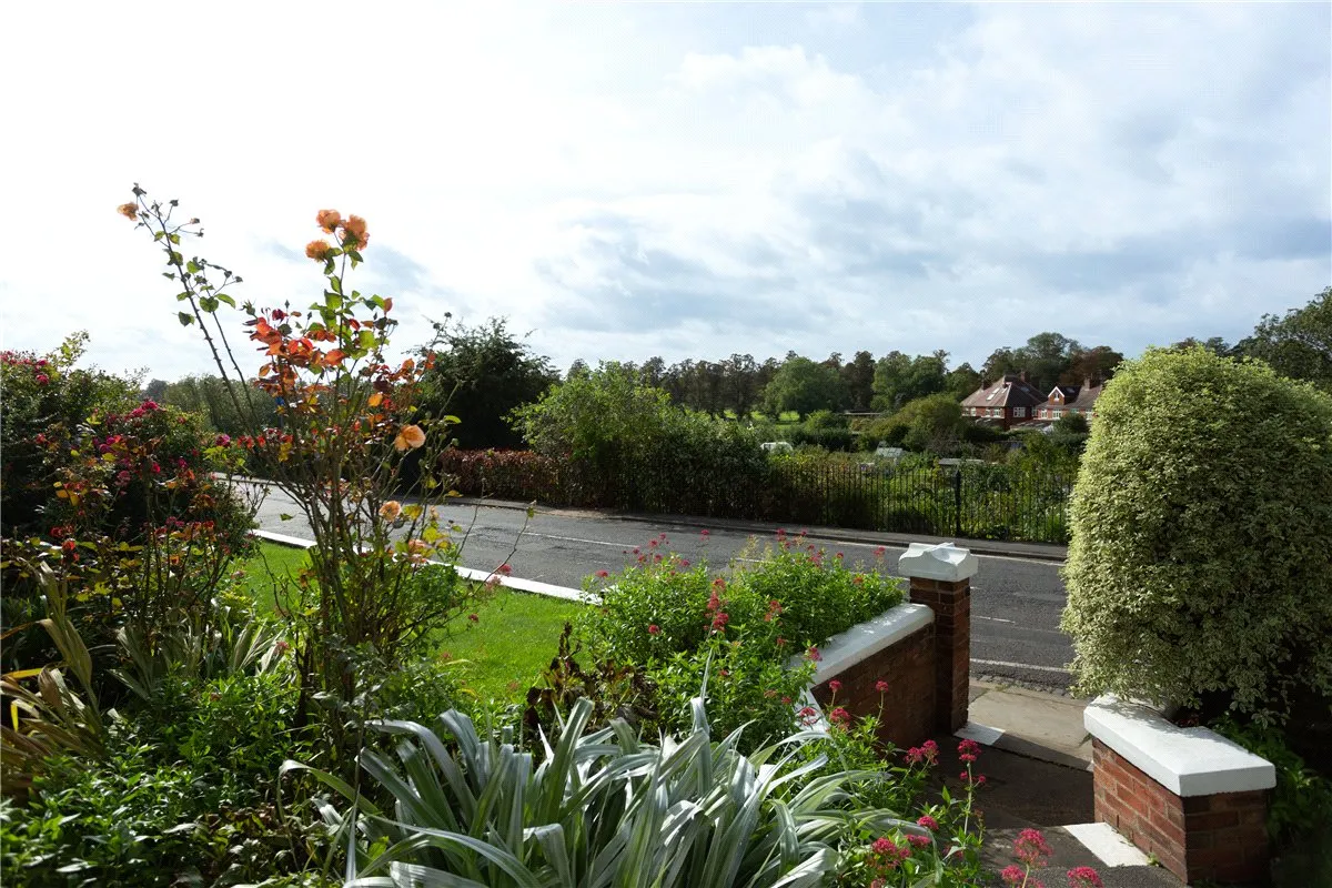 Albemarle Road, York, YO23, photo 6
