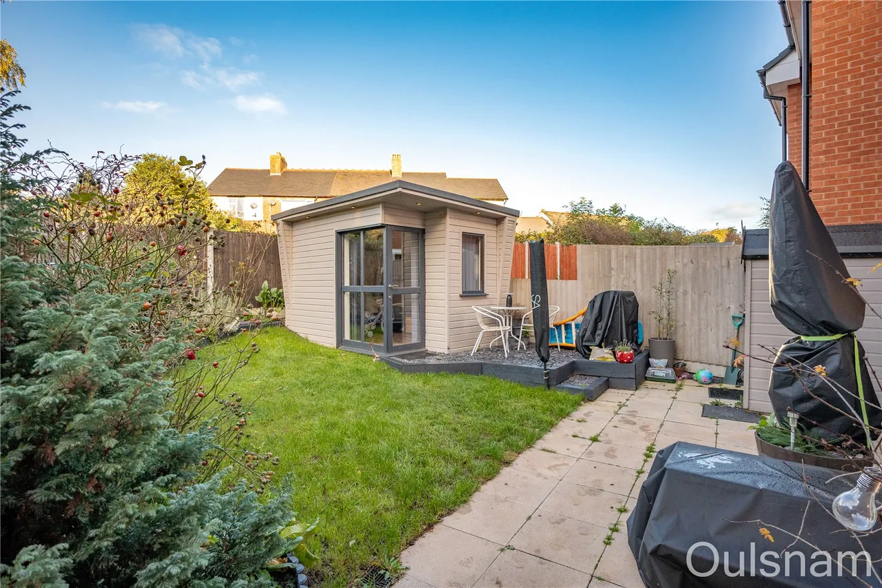 Oldfield Road, Bromsgrove, Worcestershire, B61 8BB, photo 7