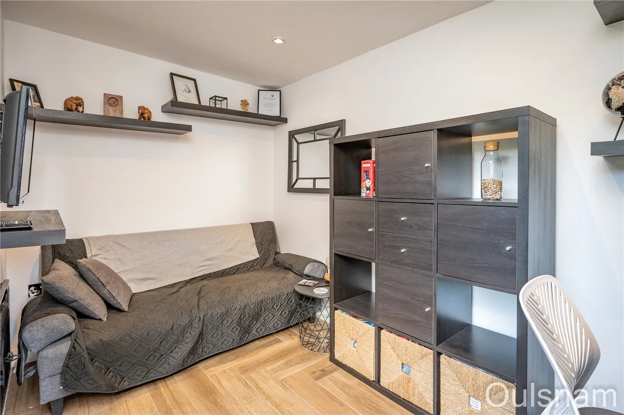 Oldfield Road, Bromsgrove, Worcestershire, B61 8BB, photo 8
