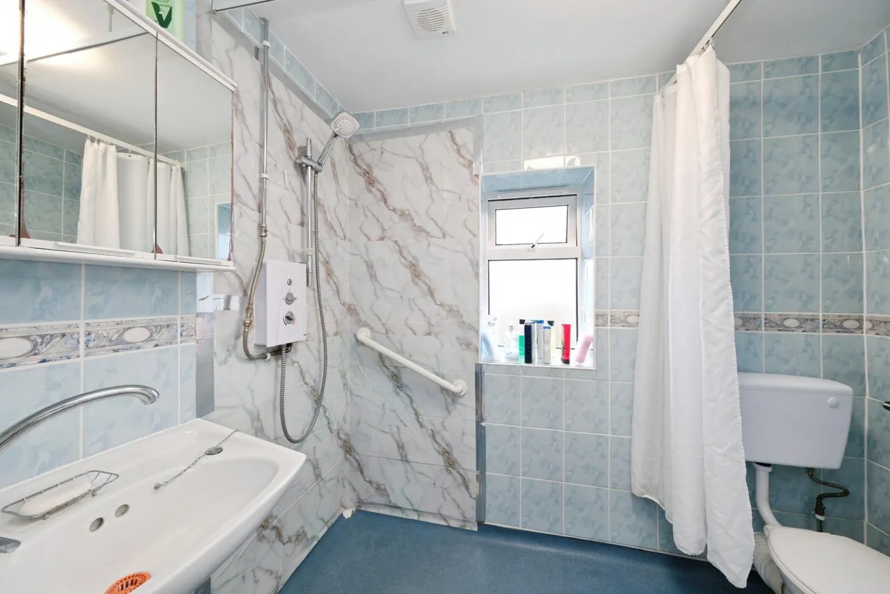 Bramley Walk, Mansfield, NG19, photo 9