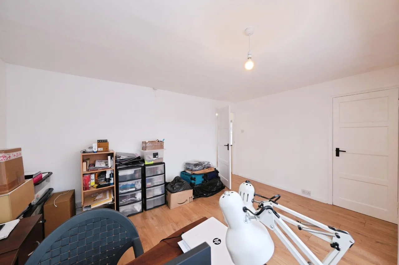 Bramley Walk, Mansfield, NG19, photo 14