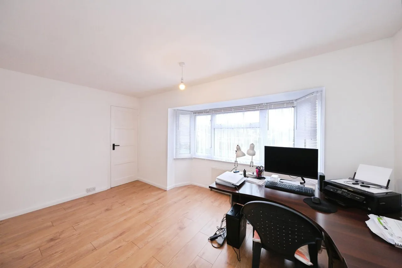 Bramley Walk, Mansfield, NG19, photo 13