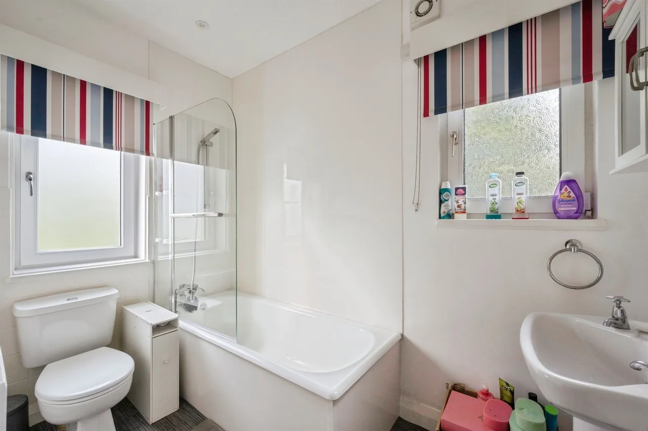 Lockwood Road, Goldthorpe, S63, photo 23