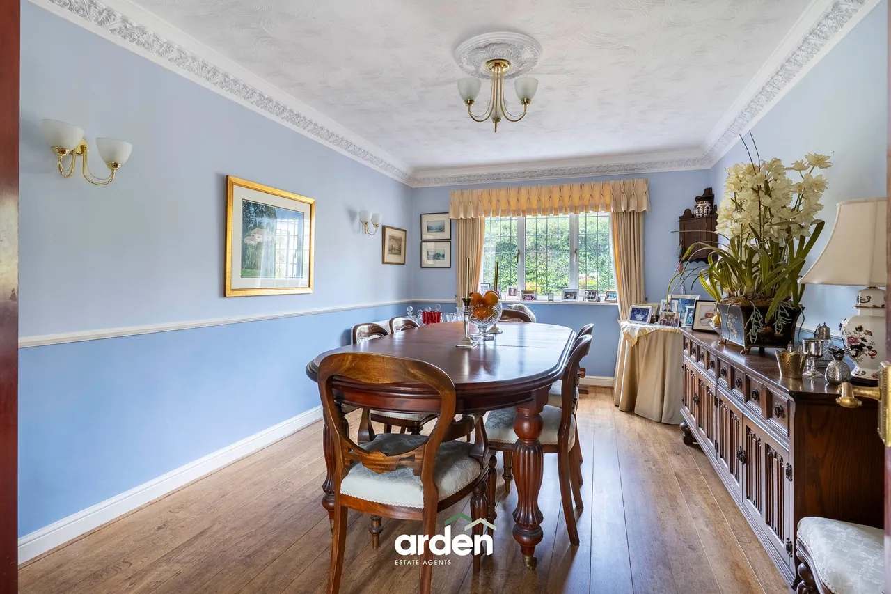 Gorsemeadow Drive, Barnt Green, B45, photo 6