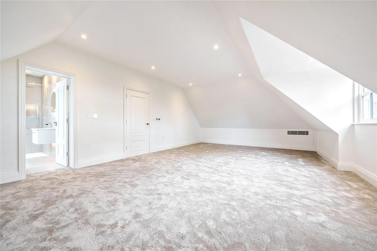 Knightsbridge Close, Barnet Road, Arkley, Hertfordshire, EN5 3DE, photo 11