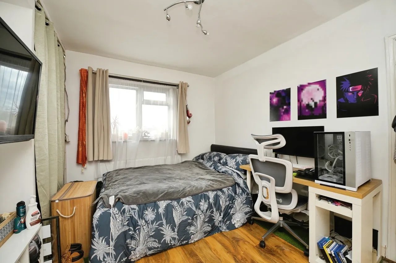 Collier Row Lane, Romford, RM5, photo 8