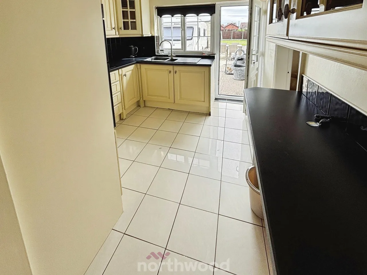 Broadway, Dunscroft, DN7, photo 16