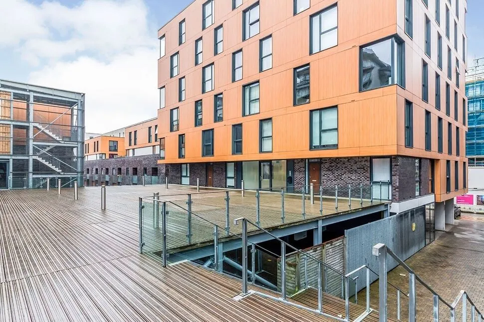 2 bed flat for sale, Advent Way, Manchester, M4