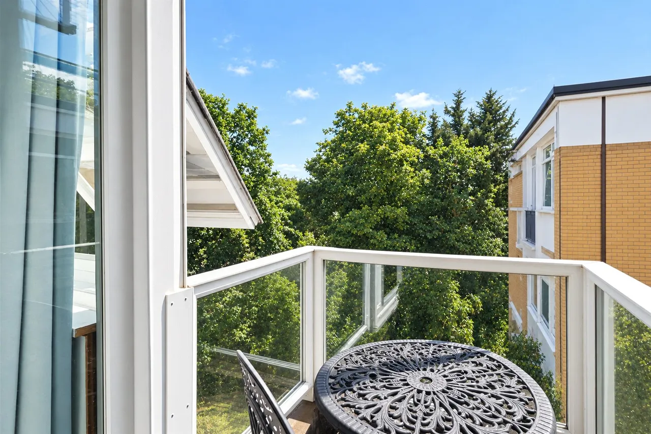 Park View Court, Woking, GU22, photo 11