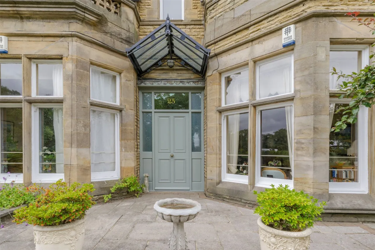 York Place, Harrogate, North Yorkshire, HG1 5RH, photo 8