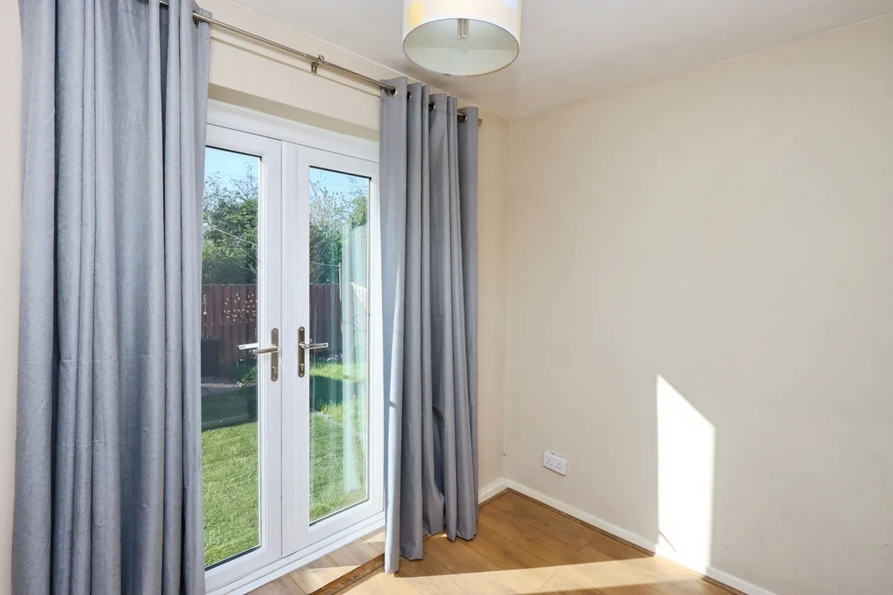 Valley Road, Hackenthorpe, Sheffield, South Yorkshire, S12, photo 8