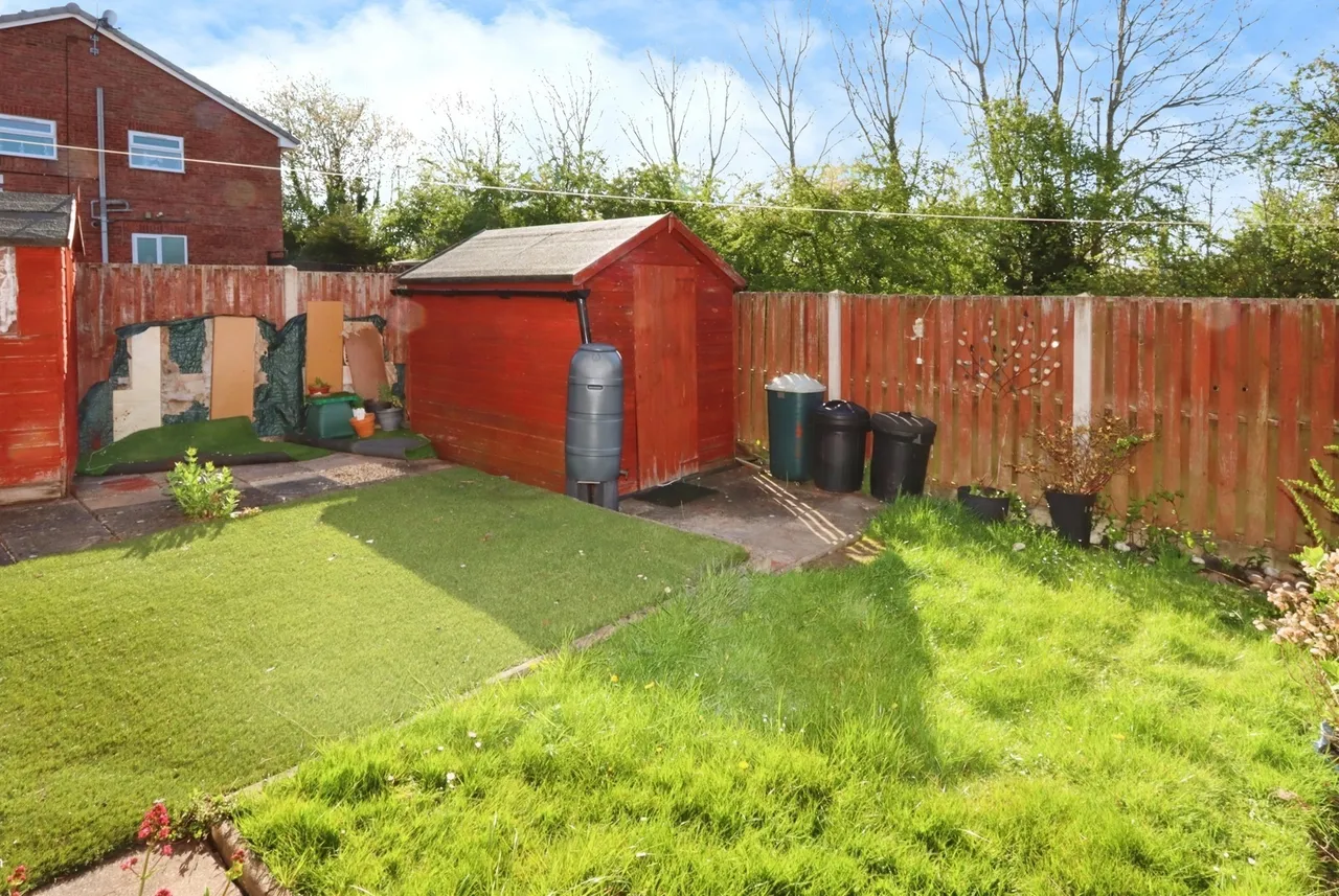 Valley Road, Hackenthorpe, Sheffield, South Yorkshire, S12, photo 4