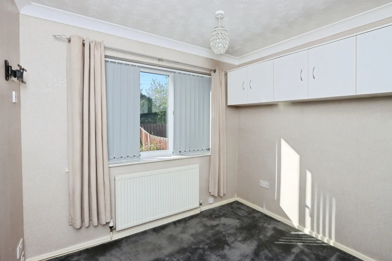 Valley Road, Hackenthorpe, Sheffield, South Yorkshire, S12, photo 11