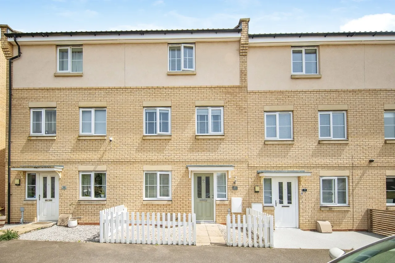 4 bed house for sale — Masons Drive, Great Blakenham, Ipswich