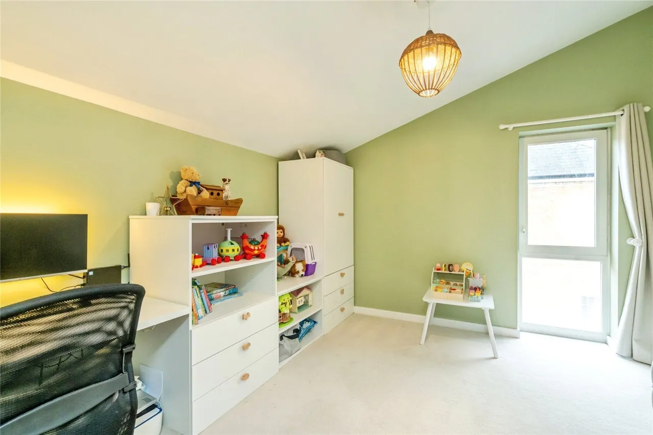 Longley Road, Chichester, PO19, photo 7