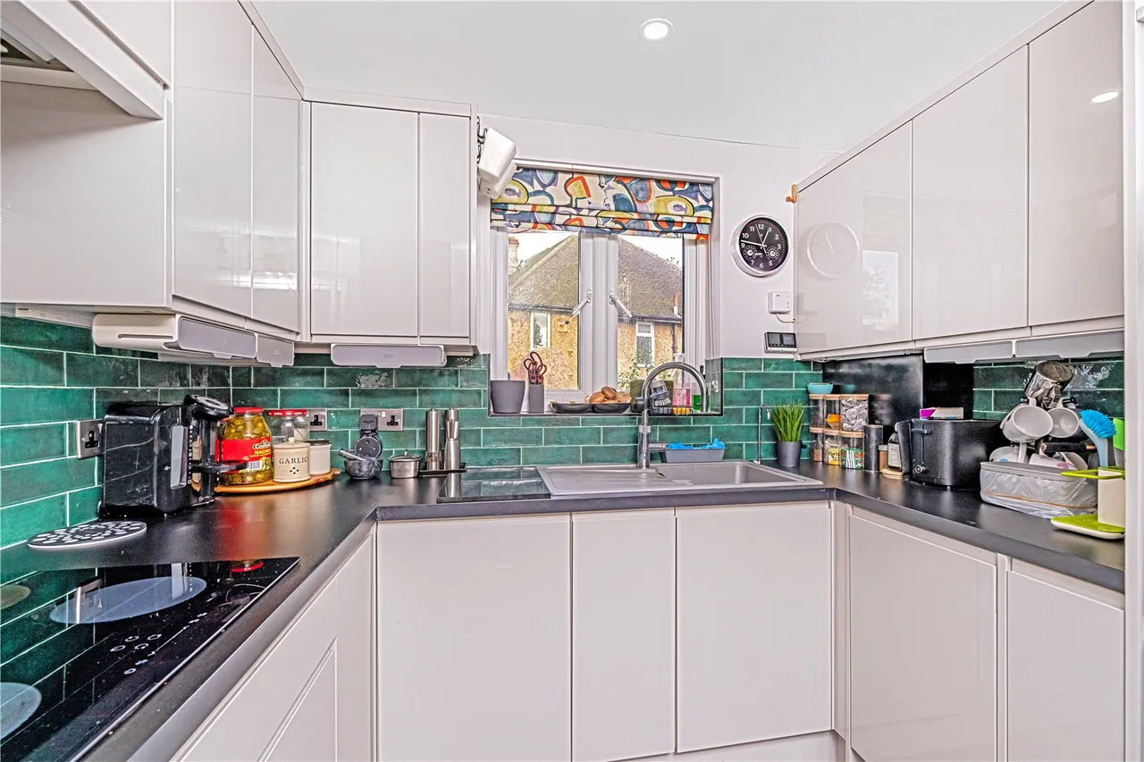 Station Road, Hampton, TW12 2AX, photo 7