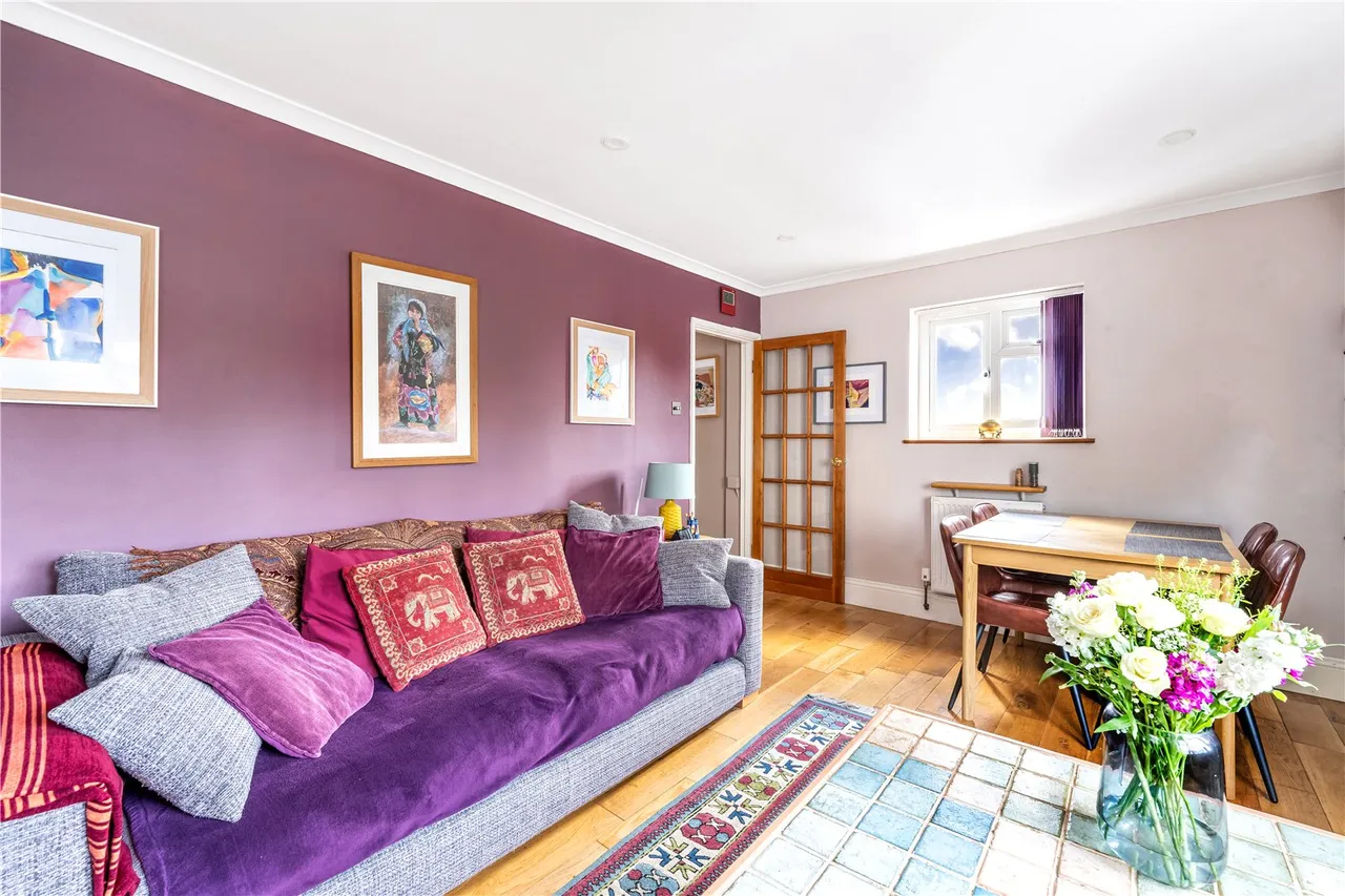 Station Road, Hampton, TW12 2AX, photo 10
