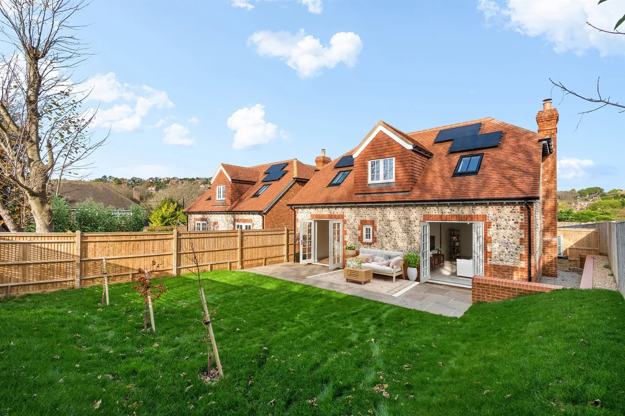 Eastbourne Road, East Dean, BN20, photo 10