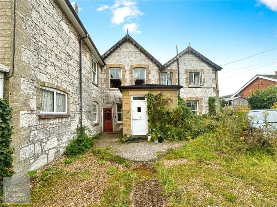 2 bed flat for sale, Hunny Hill, Brighstone, PO30