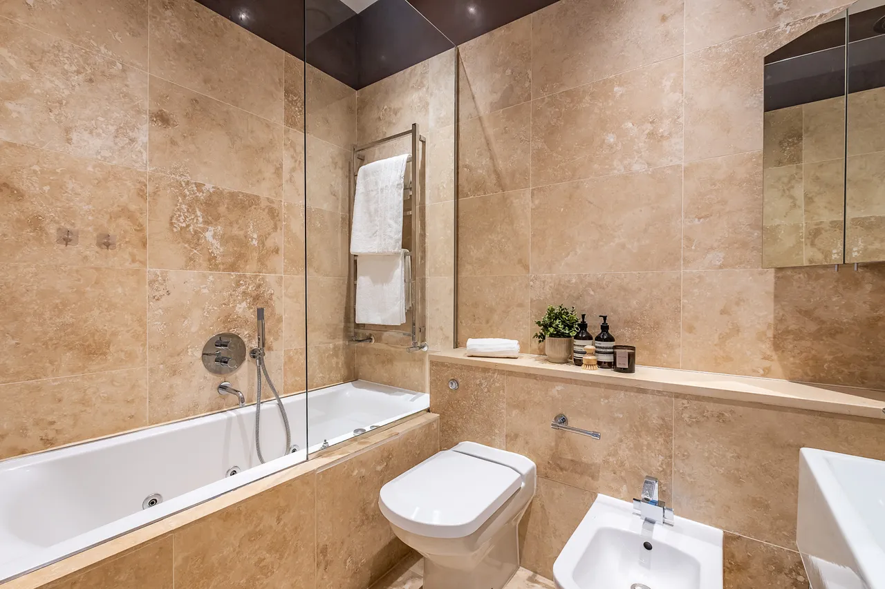 Campden Hill Court, Campden Hill Road..., photo 6