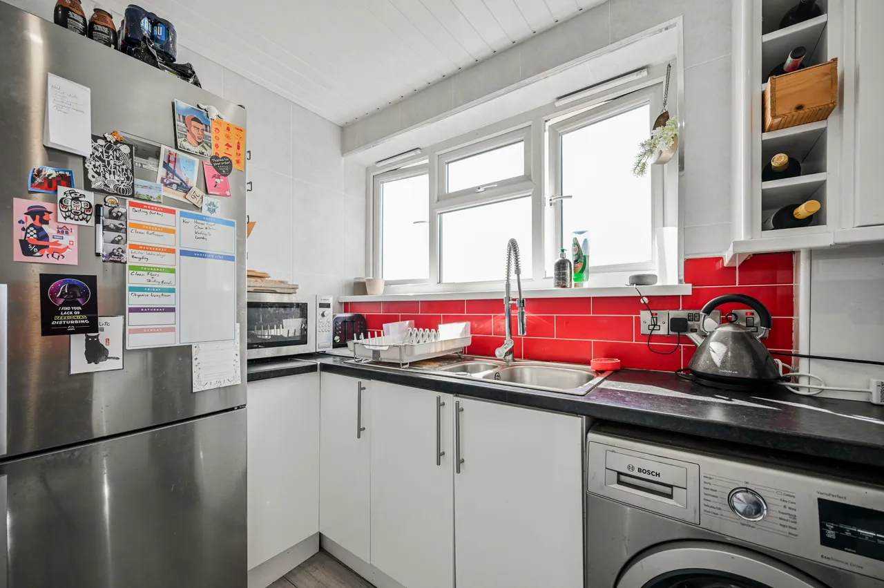 95 Forest View Road, London, photo 8