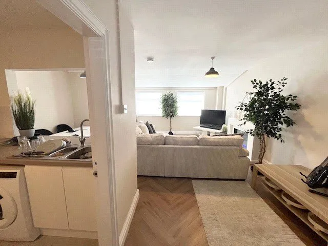 Eddisbury Square, Frodsham, Cheshire, WA6 6QS, photo 10