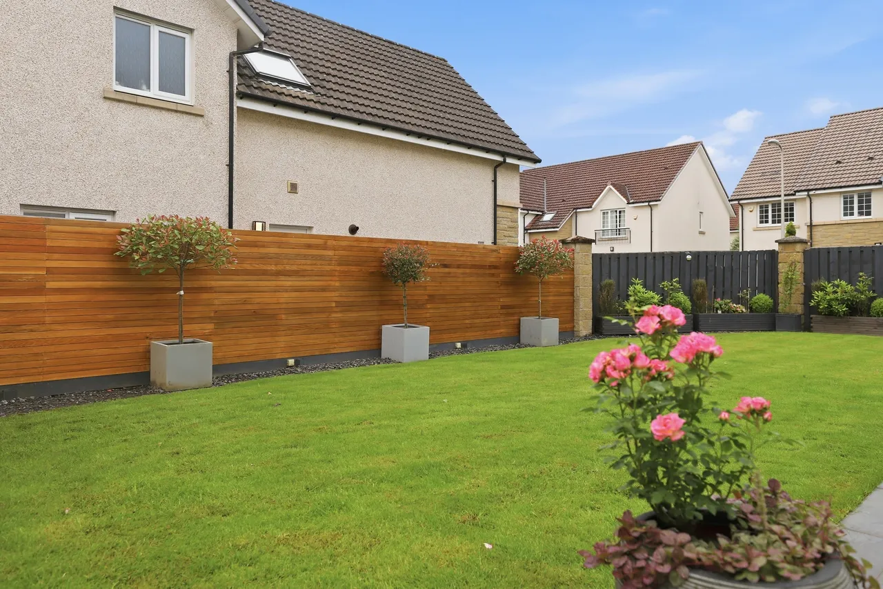 Ninian Crescent, Lenzie, G66, photo 49