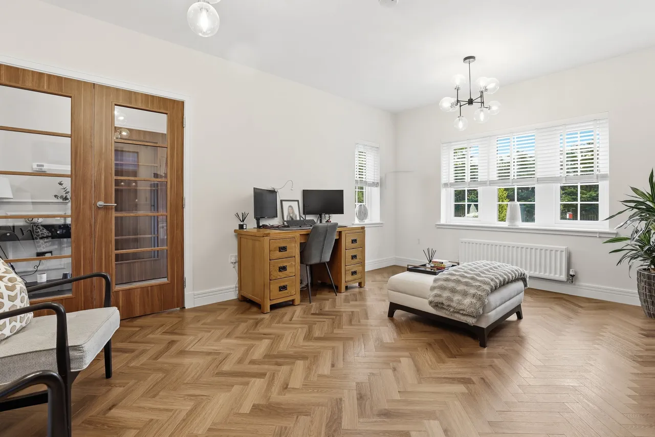 Ninian Crescent, Lenzie, G66, photo 6
