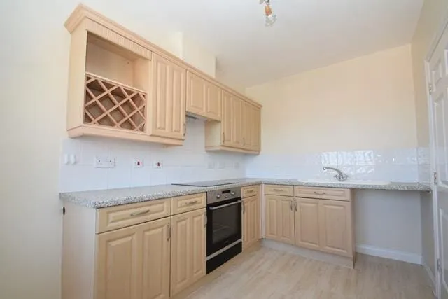 Fenby Gardens, Scarborough, YO12, photo 3