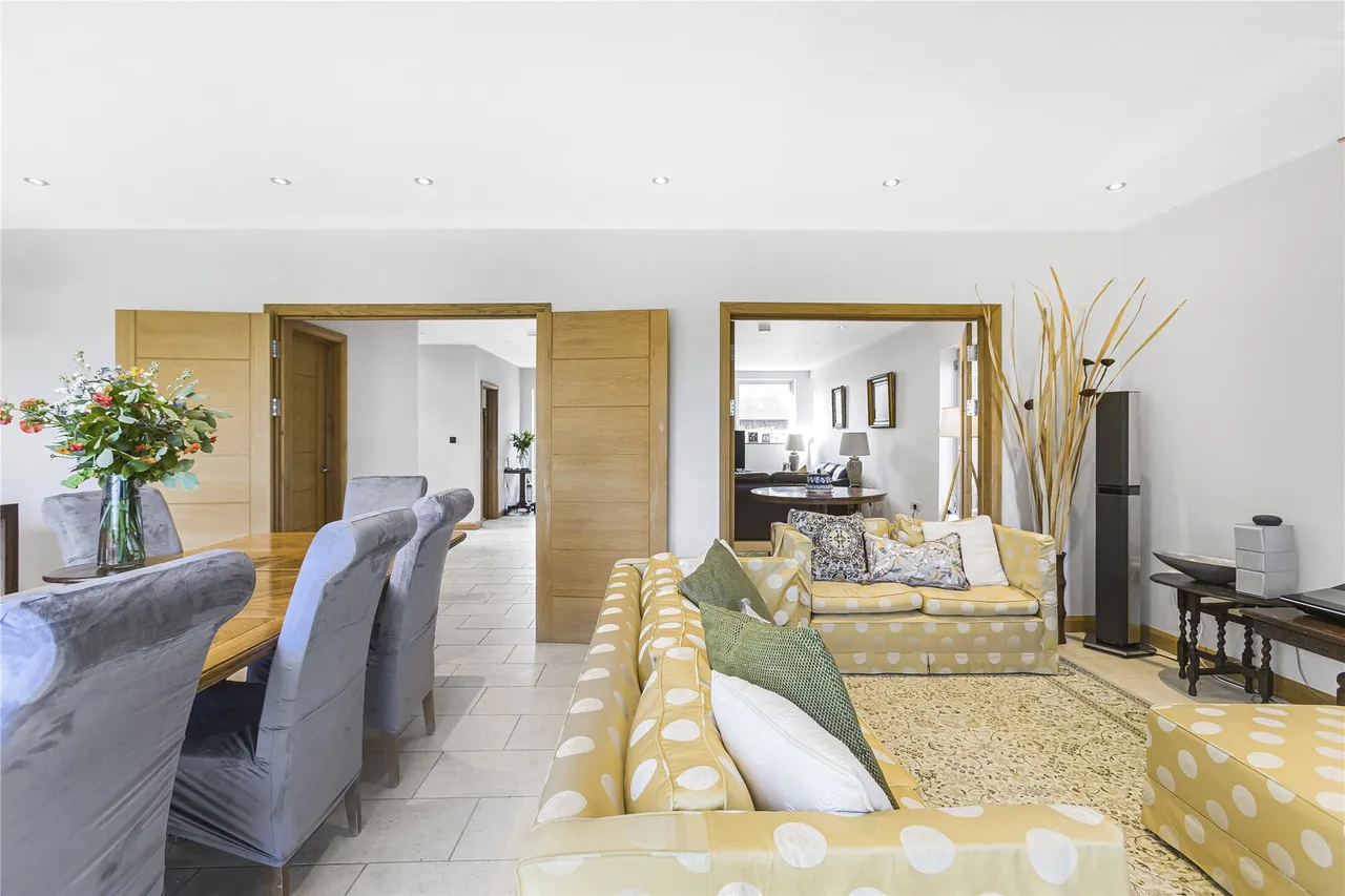 Main Street, Poundon, OX27, photo 24