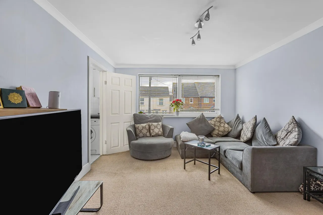 Alderman Close, Welham Green, AL9, photo 8