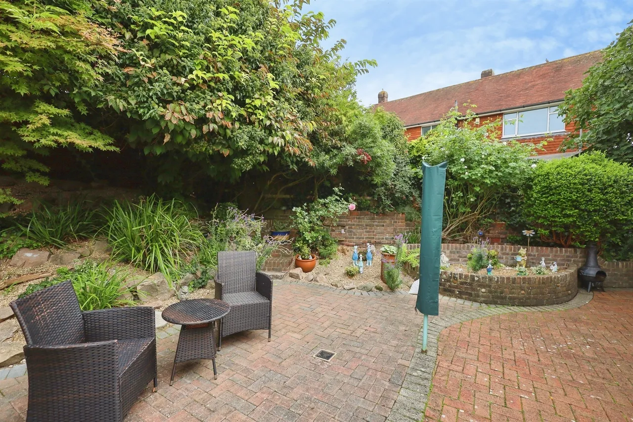 Southdown Road, Eastbourne, BN20, photo 23