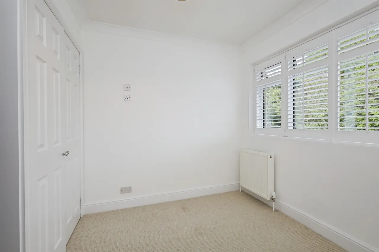 Southdown Road, Eastbourne, BN20, photo 16