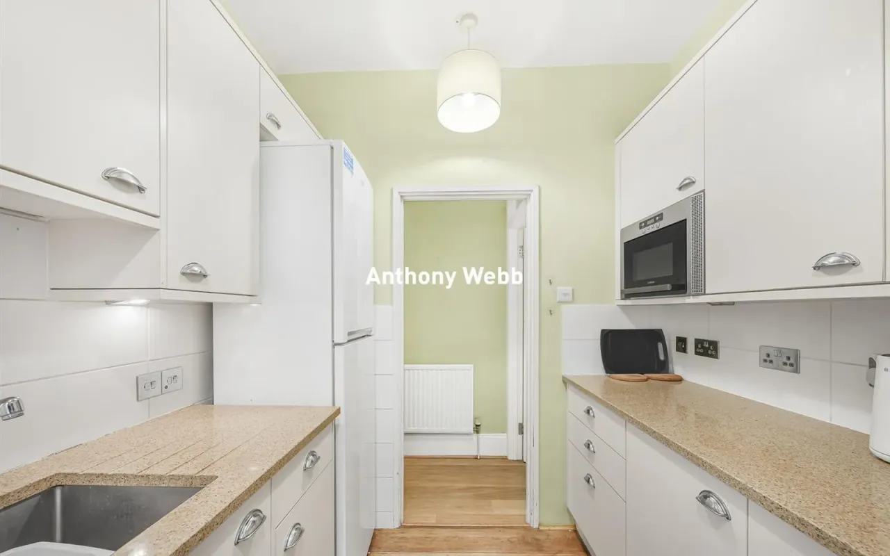 Lightcliffe Road, Palmers Green, N13, photo 6