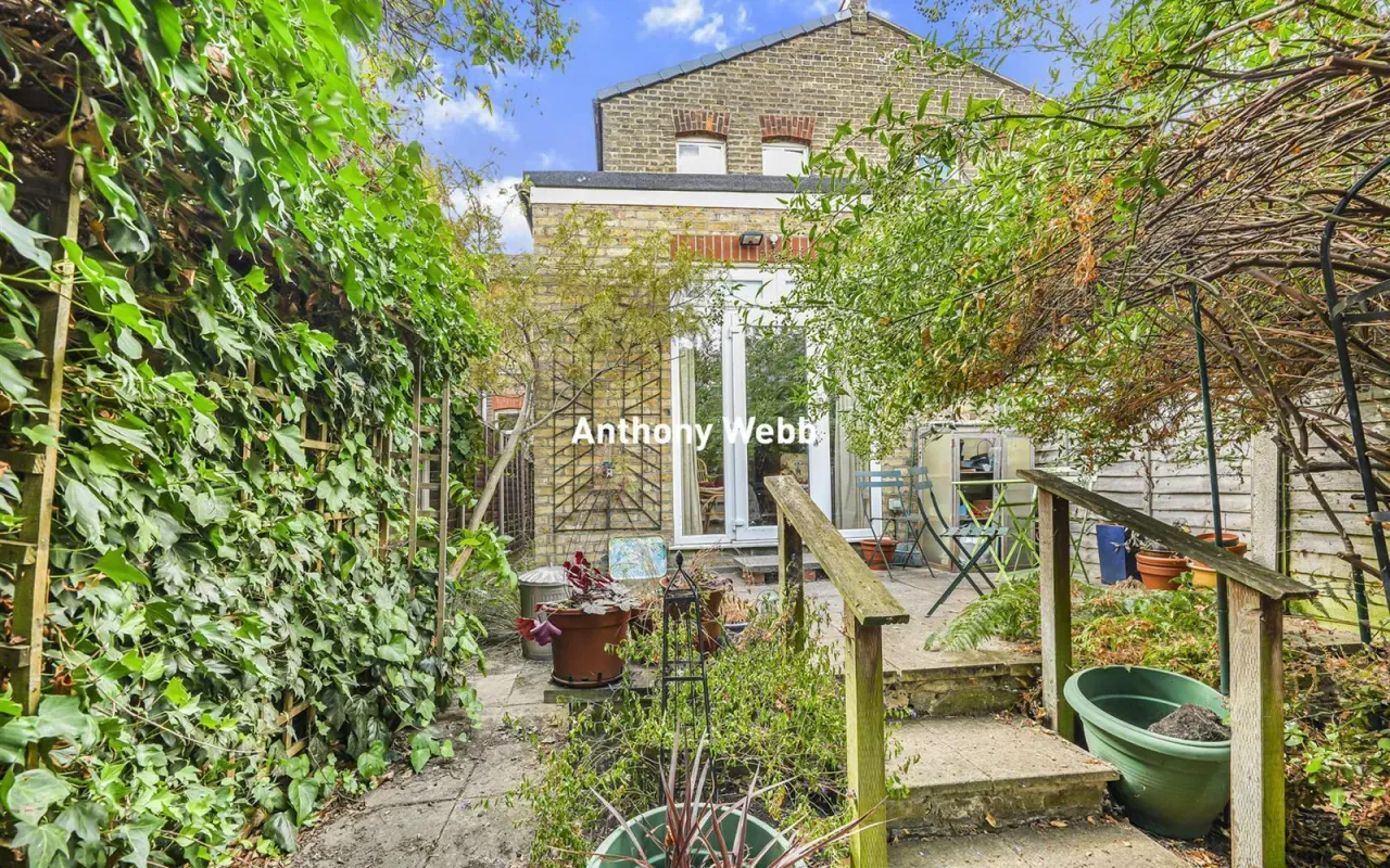 Lightcliffe Road, Palmers Green, N13, photo 15