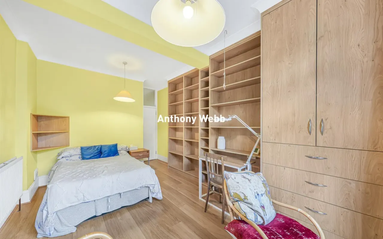 Lightcliffe Road, Palmers Green, N13, photo 8