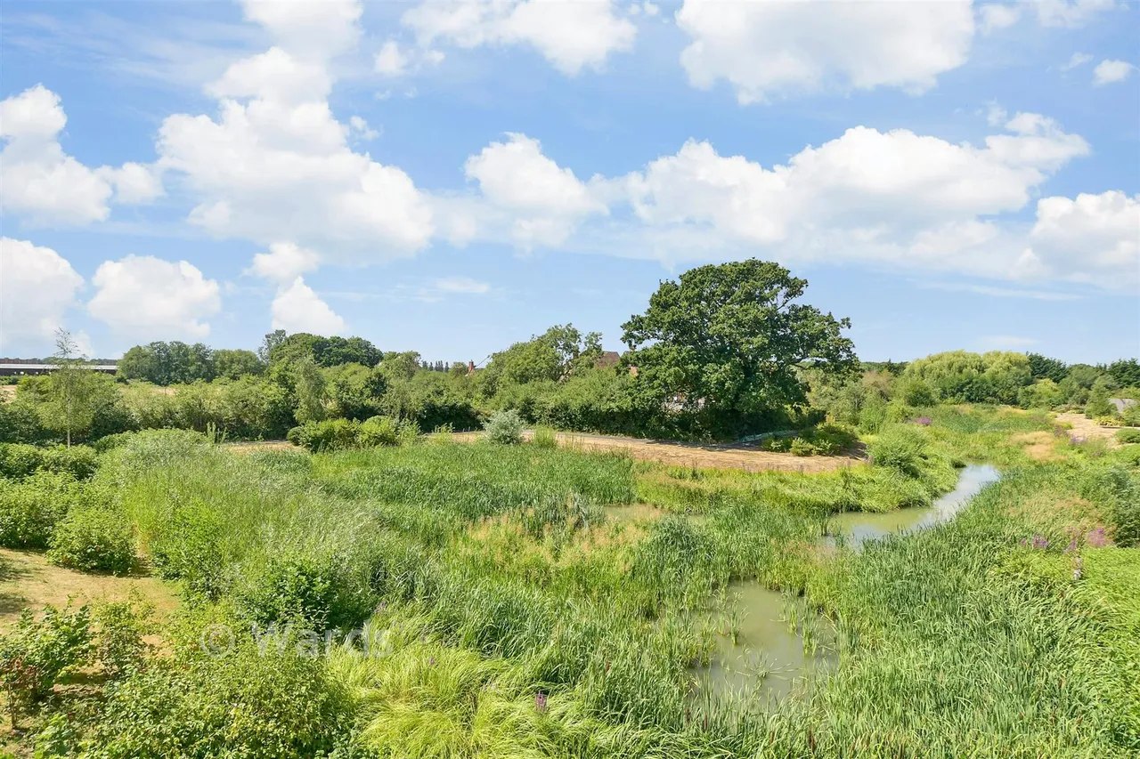 Highwood Drive, Chilmington Green, TN23, photo 18