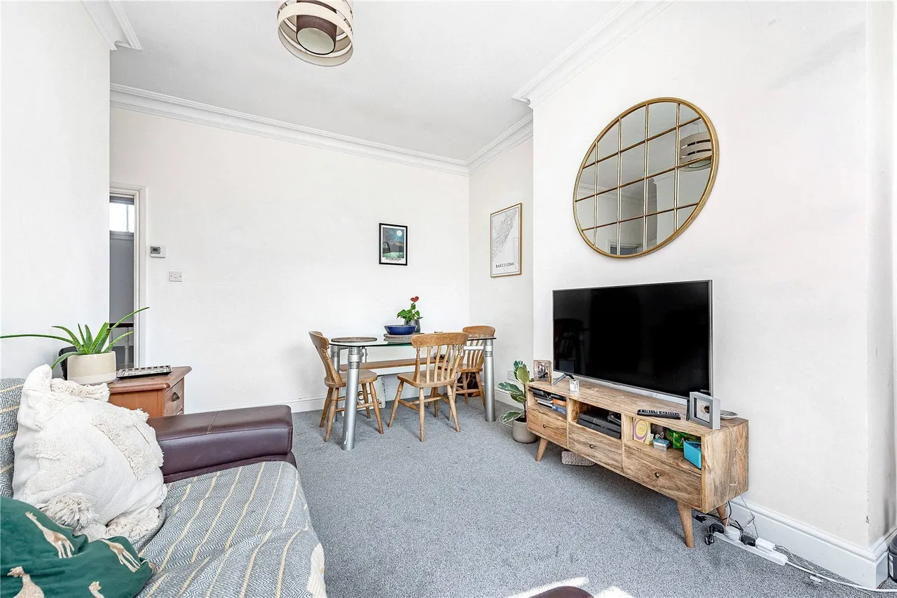 Tregothnan Road, Clapham, London, SW9, photo 3