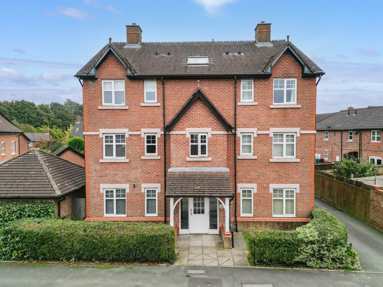 Newarth Drive, Lymm, Lymm, WA13 0LH, photo 11