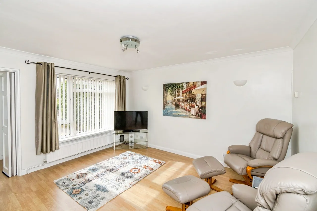 Knightwood Road, Hythe, SO45, photo 9