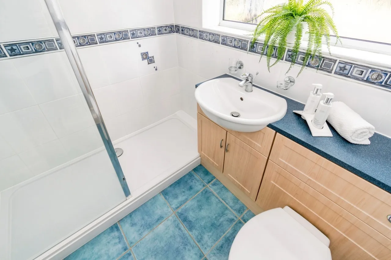 Knightwood Road, Hythe, SO45, photo 18