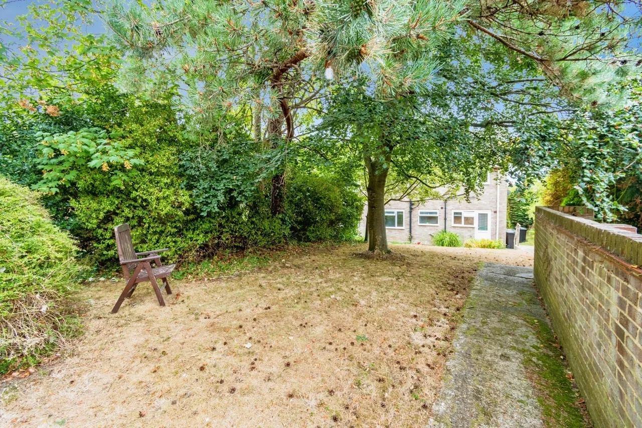 Knightwood Road, Hythe, SO45, photo 10