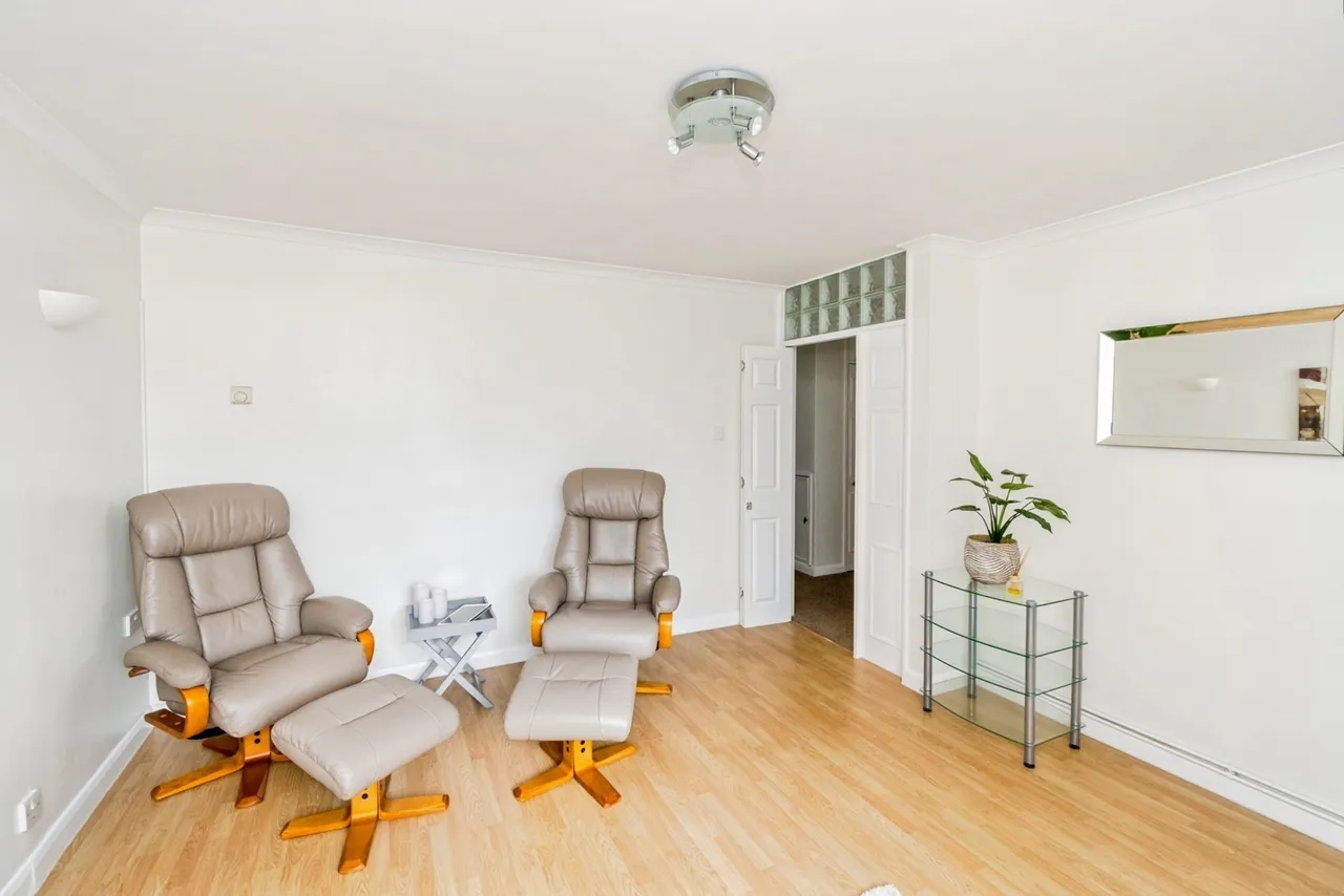 Knightwood Road, Hythe, SO45, photo 15