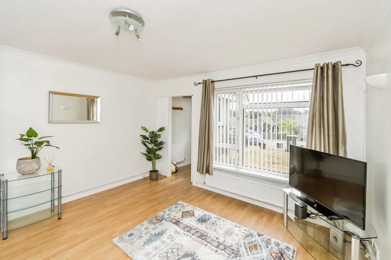 Knightwood Road, Hythe, SO45, photo 4