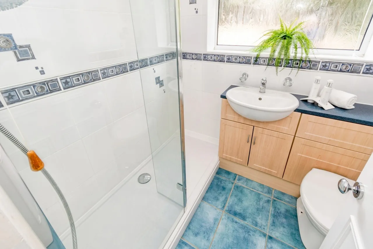 Knightwood Road, Hythe, SO45, photo 5