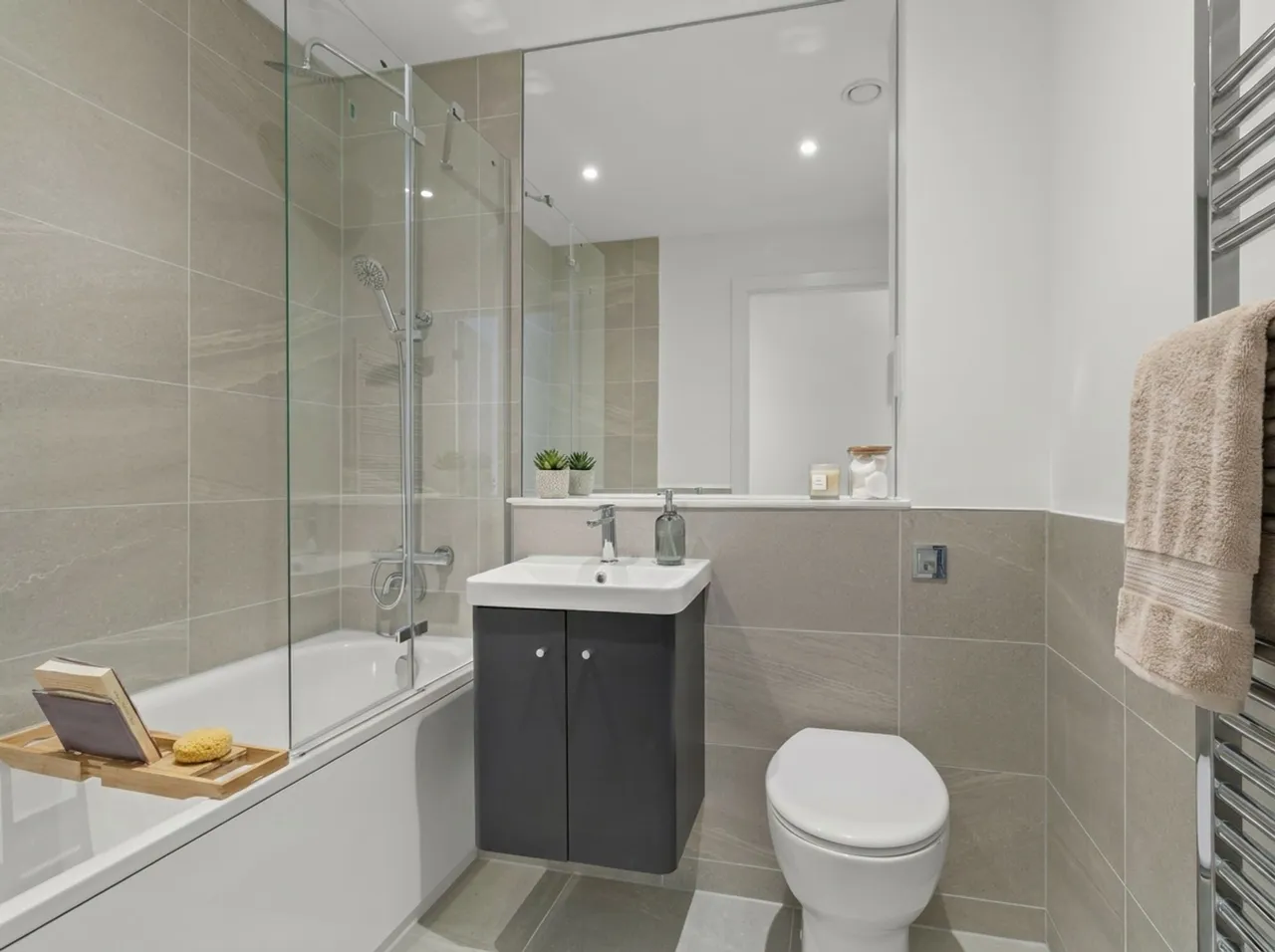 Kingsfield Way, RH1, photo 4