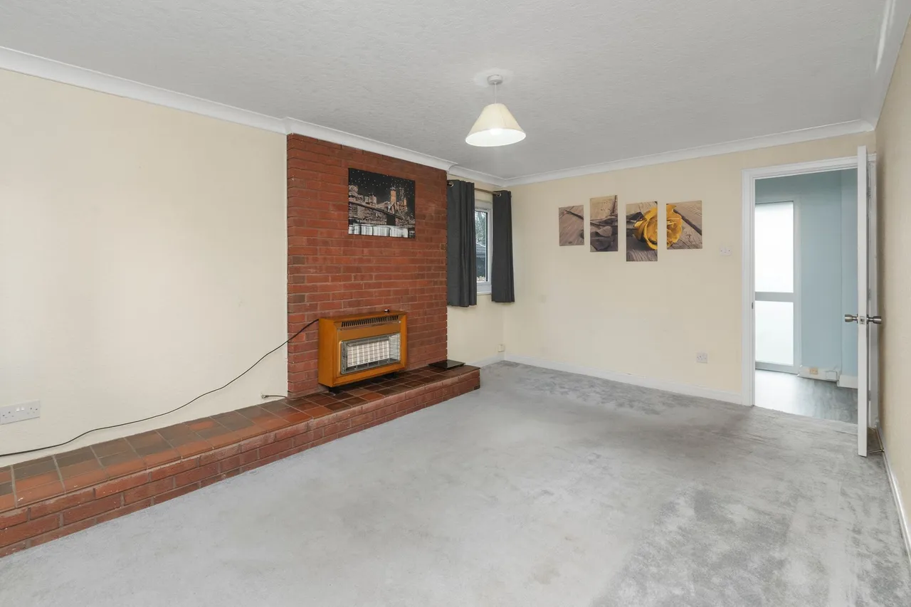 Perth Close, Fearnhead, Warrington, Warrington, WA2 0SF, photo 14