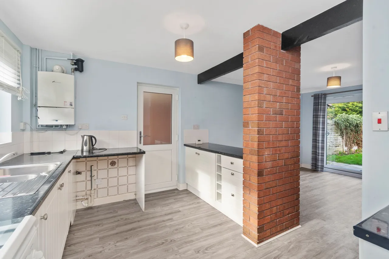 Perth Close, Fearnhead, Warrington, Warrington, WA2 0SF, photo 8